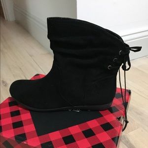 Black slip on scrunch ankle boot BRAND NEW/IN BOX